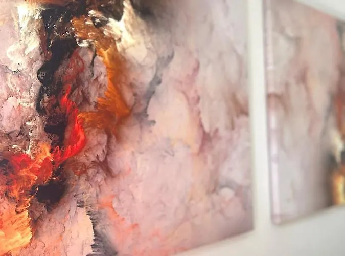 Apartment, 3 Zkdb, Balkon, Dachgeschoss, Naehe Duesseldorf * Krefeld